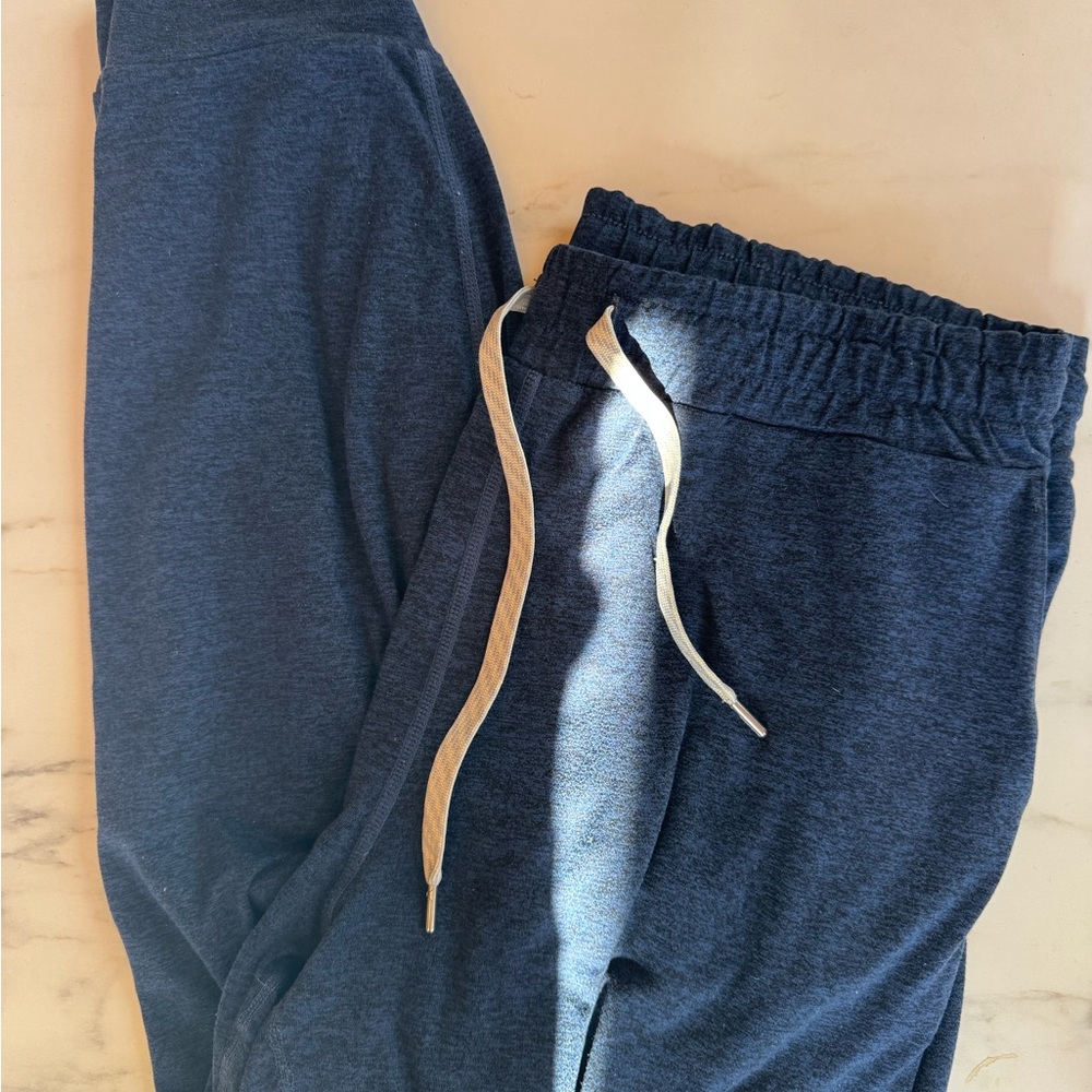Vuori Dark Blue Joggers with Cream Drawstring